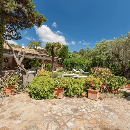 Di Lusso Pantogiacon Giardino Вилла Порто-Черво