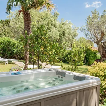 Βίλα Di Lusso Pantogiacon Giardino *