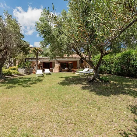 [villa Di Lusso Pantogia]con Giardino *