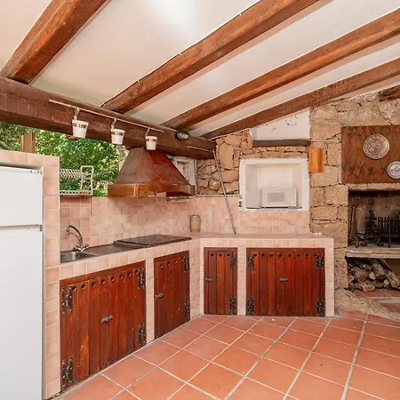 [villa Di Lusso Pantogia]con Giardino